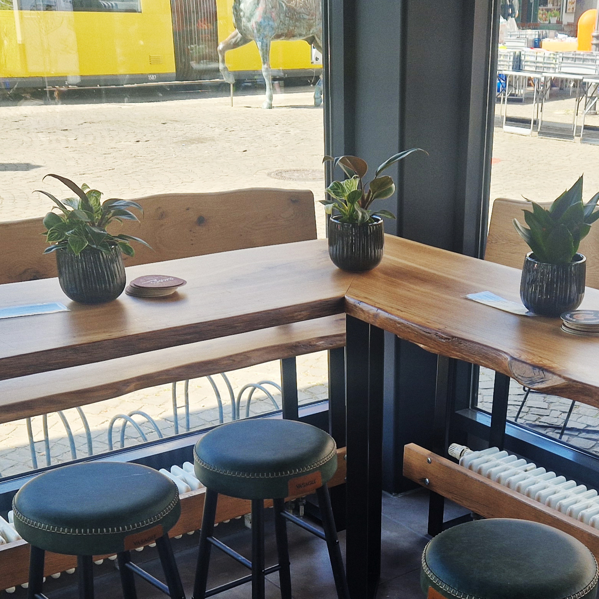 objekteinrichtung-galerie-geschaeftsraum