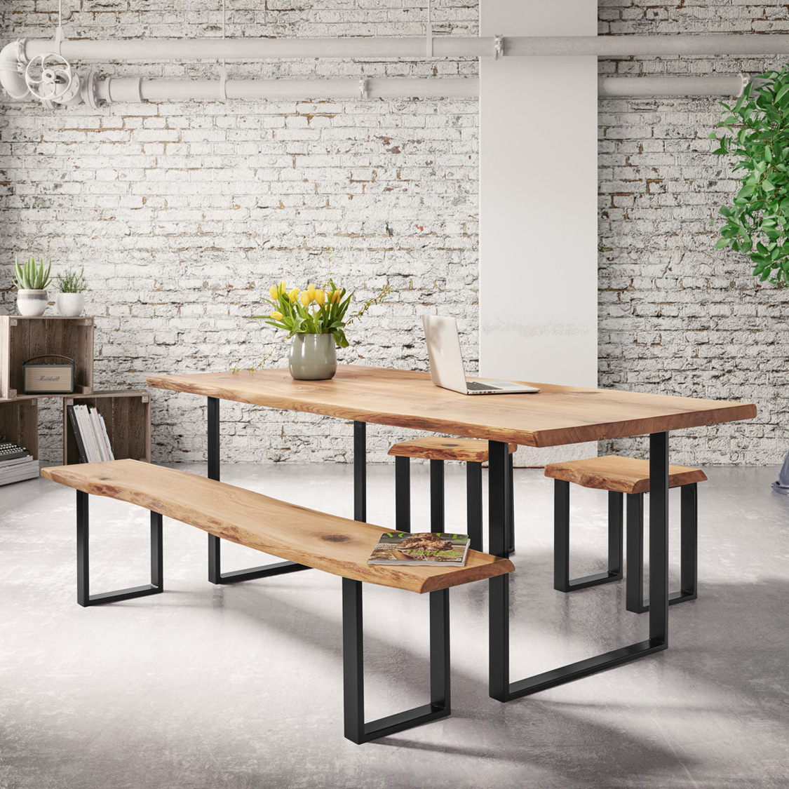 shop-mobile-slider-01-massivholz-moebel-mit-baumkante