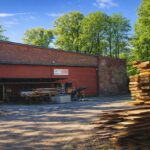 Hangar 4 in Werneuchen – Zuhause der SponHolz Manufaktur