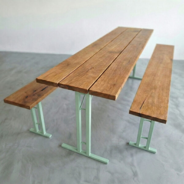 Bierzeltgarnitur aus Eiche 220x50 klappbar mit T-Gestell in Pastellgrün