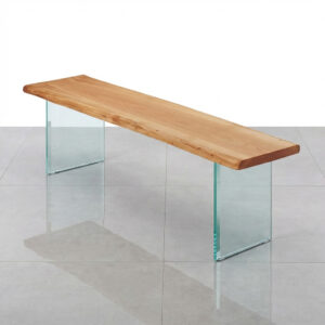 Holzbank mit Glasgestell aus Eiche mit 2 cm Glaswangen – Detailansicht der Bank mit Glaskufen